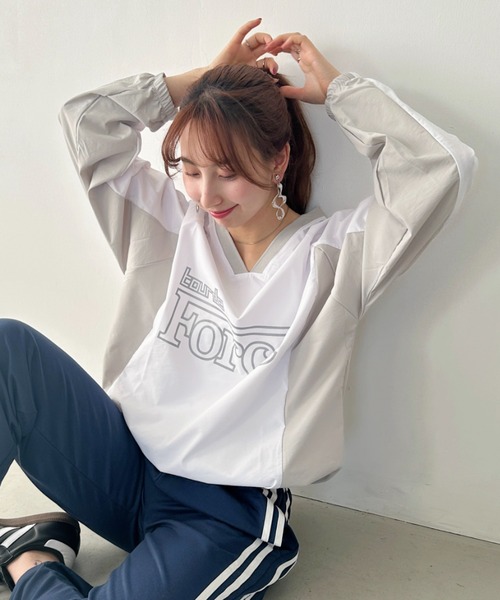 un+frame(アンフレーム)の「print logo nylon pullover/プリントロゴゲームシャツナイロンプルオーバー(Tシャツ/カットソー・レディース・ブラック/ホワイト/ネイビー・FREE)」の12枚目の写真