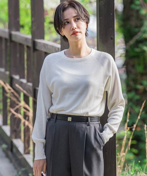 LAUTREAMONT(ロートレアモン)の「【WEB限定】<洗えるニット/Lサイズあり>大人美人ニット(ニット/セーター・レディース・ダークグレー/ベージュ/ダークベージュ/オフホワイト/パープル/ブラック・11号/9号/7号)」の7枚目の写真