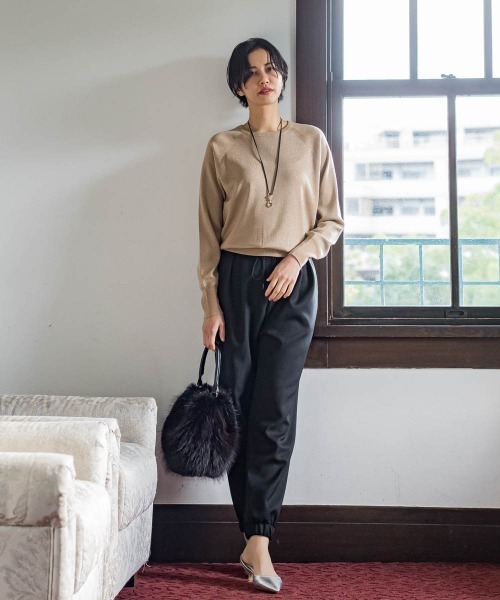 LAUTREAMONT(ロートレアモン)の「【WEB限定】<洗えるニット/Lサイズあり>大人美人ニット(ニット/セーター・レディース・ダークグレー/ベージュ/ダークベージュ/オフホワイト/パープル/ブラック・11号/9号/7号)」の19枚目の写真