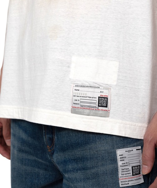 Maison MIHARA YASUHIRO(メゾンミハラヤスヒロ)の「Smily Face Printed T-shirt(Tシャツ/カットソー・メンズ・ブラック/ホワイト・44/46/48/50)」の8枚目の写真