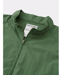 SOFTHYPHEN（ソフトハイフン）の「NYLON SHORT SWING TOP