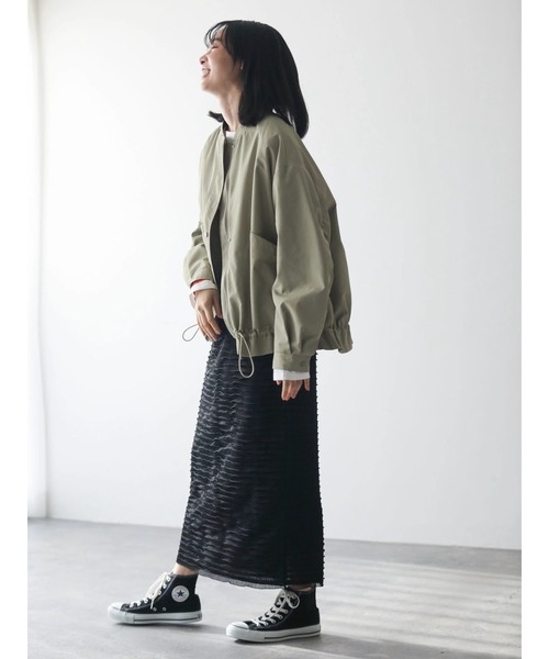 Green Parks(グリーンパークス)の「撥水加工 裾ドロストブルゾン(ブルゾン・レディース・ブラック/ライトベージュ/カーキ・FREE)」の17枚目の写真