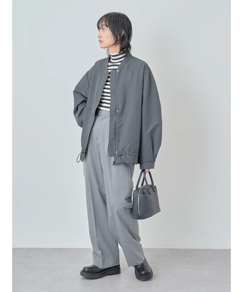 Green Parks(グリーンパークス)の「撥水加工 裾ドロストブルゾン(ブルゾン・レディース・ブラック/ライトベージュ/カーキ・FREE)」の20枚目の写真