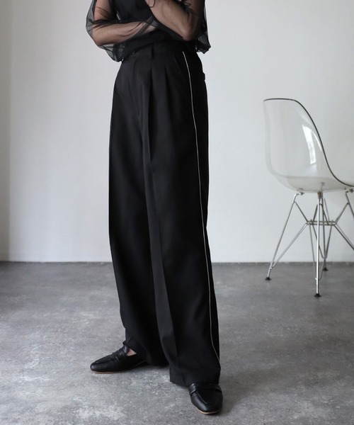 Riberry（リベリー）の「サイドラインスラックスパンツ（スラックス・レディース・チャコールグレー/ブラック/ネイビー・FREE）」の9枚目の写真