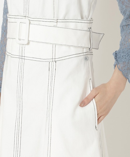 REDYAZEL（レディアゼル）の「デニムジャンスカ（ジャンパースカート・レディース・オフホワイト/ネイビー/ブラック・SMALL/MEDIUM）」の8枚目の写真