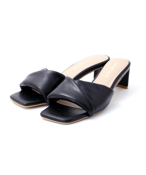 NATURAL BEAUTY BASIC（ナチュラルビューティーベーシック）の「◇【Oggi・美人百花6月号掲載】パテッドミュール（サンダル・レディース・ピンク/ブラック/オフホワイト・MEDIUM）」の15枚目の写真