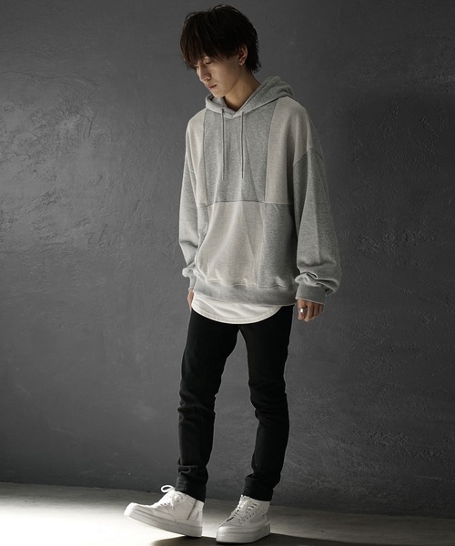 MinoriTY（マイノリティ）の「【MinoriTY】裏毛ブロッキングオーバーサイズパーカー ビッグシルエット プルオーバー メンズ ルーズフィット 秋服（パーカー・メンズ・グレー/グレー系その他・S/M/L）」の6枚目の写真