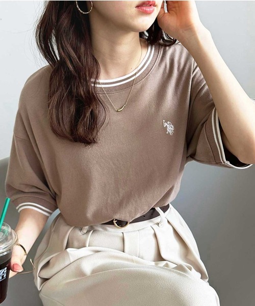 U.S. POLO ASSN.(ユーエスポロアッスン)の「GeeRA別注【U.S. POLO ASSN.】ワンポイント刺繍オーバーサイズライン配色Tシャツ(Tシャツ/カットソー・レディース・モカ/オフホワイト/ブラック/その他/オートミール/ネイビー・LARGE/X-LARGE/MEDIUM)」の3枚目の写真