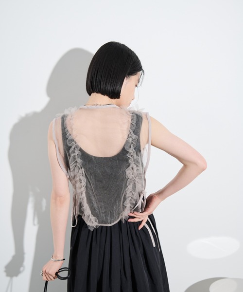 Shelly island（シェリーアイランド）の「チュールフリルベスト（ベスト・レディース・グレー/ブラック・M）」の8枚目の写真