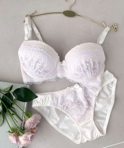 fran de lingerie(フランデランジェリー)の「ブラ&ショーツセット Bra&shorts(ブラ&ショーツ・レディース・ピンク/ライトグレー/ラベンダー/パープル/クリアブラック/ミント/ダークブルー/ライトパープル/ピンク系その他4/ネイビー/ピンク系その他3/カーキ/ブルーグリーン/ライトピンク/ブラック/ピンク系その他/ブラック×ピンク/ブルー/クリーム・A70/A75/B70/B75/C70/C75/D70/D75/B65/C65/D65)」の16枚目の写真