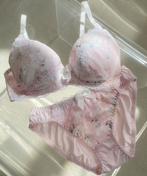 fran de lingerie(フランデランジェリー)の「ブラ&ショーツセット Bra&shorts(ブラ&ショーツ・レディース・ピンク/ライトグレー/ラベンダー/パープル/クリアブラック/ミント/ダークブルー/ライトパープル/ピンク系その他4/ネイビー/ピンク系その他3/カーキ/ブルーグリーン/ライトピンク/ブラック/ピンク系その他/ブラック×ピンク/ブルー/クリーム・A70/A75/B70/B75/C70/C75/D70/D75/B65/C65/D65)」の17枚目の写真