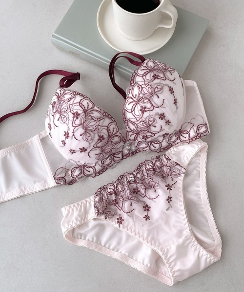 fran de lingerie(フランデランジェリー)の「ブラ&ショーツセット Bra&shorts(ブラ&ショーツ・レディース・ピンク/ライトグレー/ラベンダー/パープル/クリアブラック/ミント/ダークブルー/ライトパープル/ピンク系その他4/ネイビー/ピンク系その他3/カーキ/ブルーグリーン/ライトピンク/ブラック/ピンク系その他/ブラック×ピンク/ブルー/クリーム・A70/A75/B70/B75/C70/C75/D70/D75/B65/C65/D65)」の19枚目の写真