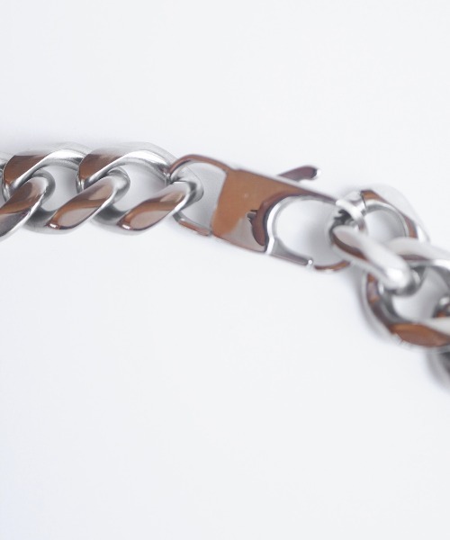 TUWAKRIM（トゥワクリム）の「【TUWAKRIM】ワイドチェーンショートネックレスS（ネックレス・レディース・シルバー・MEDIUM）」の3枚目の写真