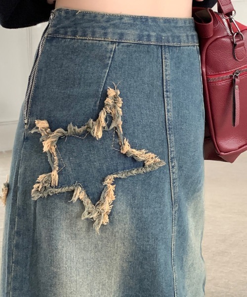 .KOM(ドットコム)の「A'GEM/9 × .kom 『.KOM/ドットケーオーエム』 スターロングスカート(デニムスカート・レディース・インディゴブルー・FREE)」の5枚目の写真