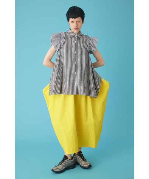 HeRIN.CYE(ヘリンドットサイ)の「Frill sleeve tops フリルスリーブトップス(シャツ/ブラウス・レディース・ブラック系その他/ブルー系その他・FREE)」の3枚目の写真