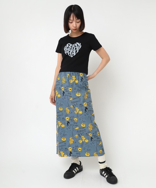 RNA（アールエヌエー）の「G1071 ニコ総柄スカート（スカート・レディース・マスタード/キナリ/グレイッシュブルー・MEDIUM）」の3枚目の写真