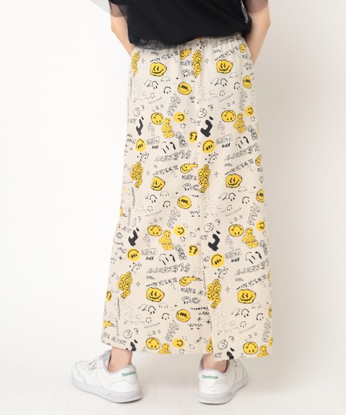 RNA（アールエヌエー）の「G1071 ニコ総柄スカート（スカート・レディース・マスタード/キナリ/グレイッシュブルー・MEDIUM）」の9枚目の写真
