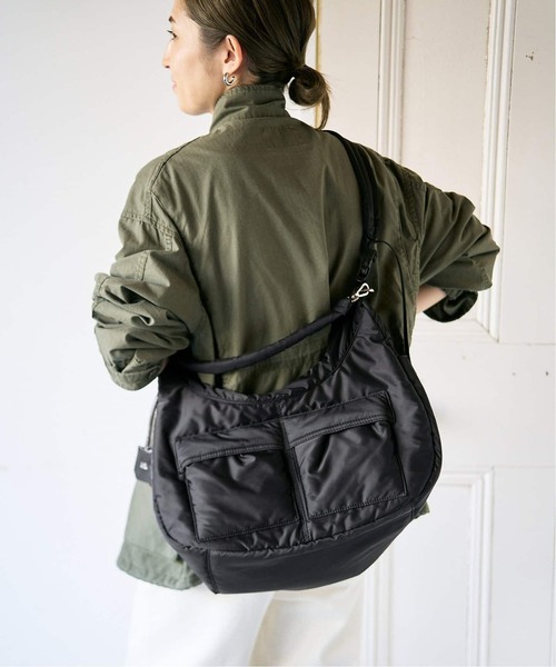 FRAMeWORK（フレームワーク）の「≪WEB限定追加≫haru×BETTER THAN GOOD×FRAMeWORK 2WAY NYLON SHOULDER BAG3（ショルダーバッグ・レディース・ブラック・FREE）」の9枚目の写真