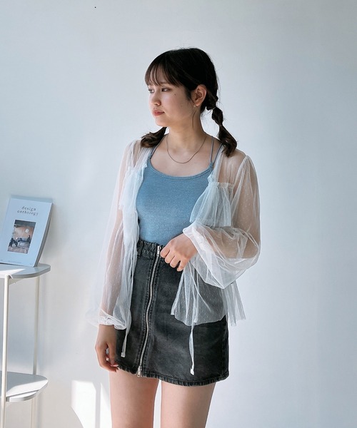 AS KNOW AS plus(アズノゥアズプラス)の「◎カップ付きバッククロスストラップラメキャミソール(キャミソール・レディース・ブラック系/シルバー系/イエロー系/ブルー系・FREE)」の10枚目の写真