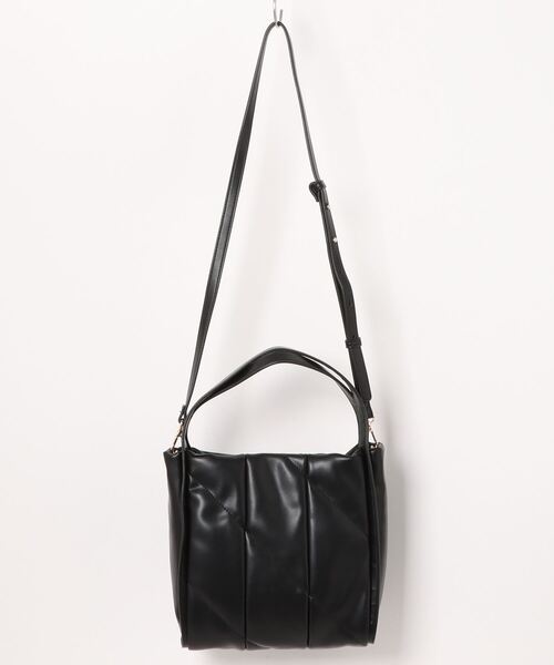 Jines（ジネス）の「キルティングスリムバッグ（ハンドバッグ・レディース・ブラック・FREE）」の5枚目の写真