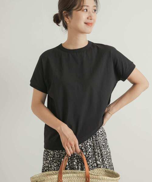 URBAN RESEARCH DOORS(アーバンリサーチドアーズ)の「『UR TECH ひやサラクール』バックポイントタックプルオーバー(Tシャツ/カットソー・レディース・オフホワイト/ブルー/ブラック/オレンジ・MEDIUM)」の3枚目の写真