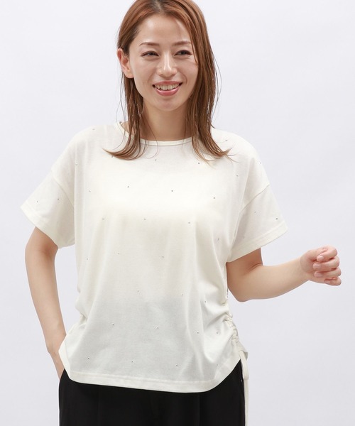 LAKOLE(ラコレ)の「メタルシャーリングプルオーバー半袖 / 127797(Tシャツ/カットソー・レディース・オフホワイト/チャコール/ベージュ・MEDIUM/SMALL)」の7枚目の写真