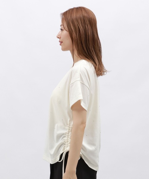 LAKOLE(ラコレ)の「メタルシャーリングプルオーバー半袖 / 127797(Tシャツ/カットソー・レディース・オフホワイト/チャコール/ベージュ・MEDIUM/SMALL)」の22枚目の写真