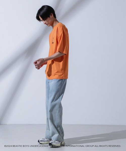 NANO universe(ナノユニバース)の「GOOD ROCK SPEED×Anti Soaked(R) 汗染み防止 「BEASTIE BOYS」① クルーネックビッグTシャツ(Tシャツ/カットソー・メンズ・オレンジ・M/L/S)」の4枚目の写真