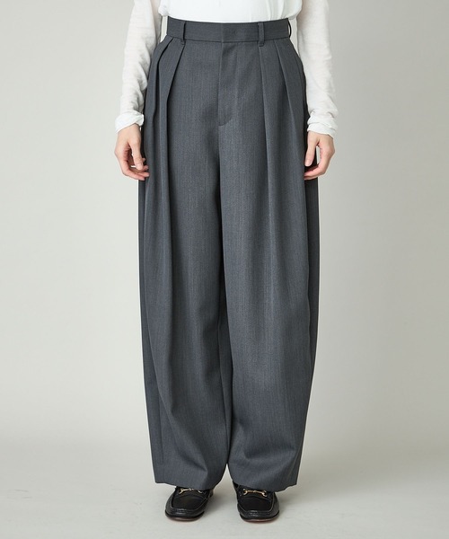 定24200円【Curensology　カレンソロジー】タックテーパードパンツ 定24200円【Curensology カレンソロジー】タックテーパードパンツ