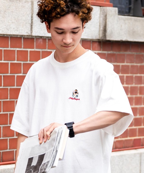 Rocky Monroe（ロッキーモンロー）の「Mojer League モジャーリーグ オーバーサイズワンポイント刺繍ヒゲおじ半袖Tシャツ（Tシャツ/カットソー・メンズ・ホワイト/ブラック/ネイビー/ブルー/ミント/ホワイト系/ホワイト系1/ホワイト系2/ホワイト系3/ホワイト系4/ブラック系/ブラック系1/ブラック系2/ブラック系3/ブラック系4/グリーン系/グリーン系1/ネイビー系・M/L/XL）」の5枚目の写真