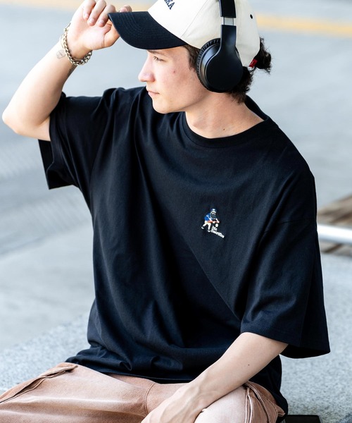 Rocky Monroe（ロッキーモンロー）の「Mojer League モジャーリーグ オーバーサイズワンポイント刺繍ヒゲおじ半袖Tシャツ（Tシャツ/カットソー・メンズ・ホワイト/ブラック/ネイビー/ブルー/ミント/ホワイト系/ホワイト系1/ホワイト系2/ホワイト系3/ホワイト系4/ブラック系/ブラック系1/ブラック系2/ブラック系3/ブラック系4/グリーン系/グリーン系1/ネイビー系・M/L/XL）」の12枚目の写真