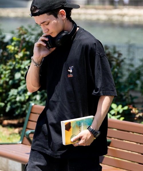 Rocky Monroe（ロッキーモンロー）の「Mojer League モジャーリーグ オーバーサイズワンポイント刺繍ヒゲおじ半袖Tシャツ（Tシャツ/カットソー・メンズ・ホワイト/ブラック/ネイビー/ブルー/ミント/ホワイト系/ホワイト系1/ホワイト系2/ホワイト系3/ホワイト系4/ブラック系/ブラック系1/ブラック系2/ブラック系3/ブラック系4/グリーン系/グリーン系1/ネイビー系・M/L/XL）」の13枚目の写真