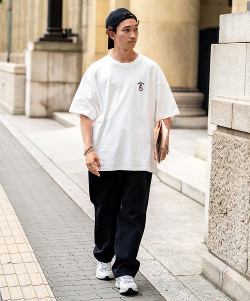 Rocky Monroe（ロッキーモンロー）の「Mojer League モジャーリーグ オーバーサイズワンポイント刺繍ヒゲおじ半袖Tシャツ（Tシャツ/カットソー・メンズ・ホワイト/ブラック/ネイビー/ブルー/ミント/ホワイト系/ホワイト系1/ホワイト系2/ホワイト系3/ホワイト系4/ブラック系/ブラック系1/ブラック系2/ブラック系3/ブラック系4/グリーン系/グリーン系1/ネイビー系・M/L/XL）」の20枚目の写真