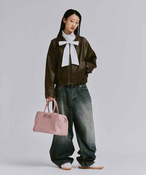 FEKETE（フェケテ）の「VINTAGE CROPPED DOUBLE ZIP-UP BLOUSON / クロップドダブルジップアップブルゾン（ブルゾン・レディース・アイボリー/ブラック/ブラウン・SMALL/MEDIUM/LARGE）」の16枚目の写真
