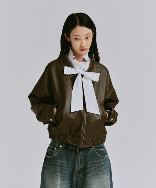 FEKETE（フェケテ）の「VINTAGE CROPPED DOUBLE ZIP-UP BLOUSON / クロップドダブルジップアップブルゾン（ブルゾン・レディース・アイボリー/ブラック/ブラウン・SMALL/MEDIUM/LARGE）」の14枚目の写真