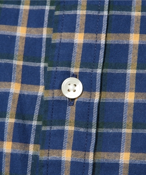 URBAN RESEARCH（アーバンリサーチ）の「UR PeruvianPima微起毛チェックシャツ（シャツ/ブラウス・メンズ・ホワイト系その他/ブルー系その他/ネイビー・MEDIUM/LARGE）」の11枚目の写真