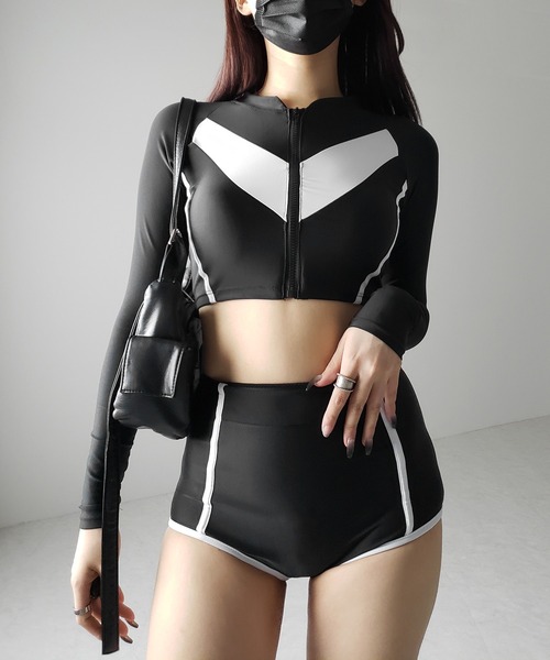 水着・ラッシュガード RASH GUARD HUGE SHIRTS ハワイではタウンでもビーチでも毎日ラッシュガードを着て過ごし
