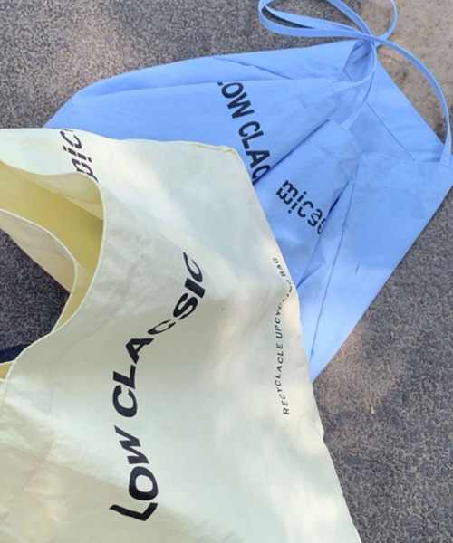Vipoa（ヴィポア）の「logo big tote（トートバッグ・レディース・イエロー/レッド/ブルー/アイボリー/ブラック・FREE）」の18枚目の写真