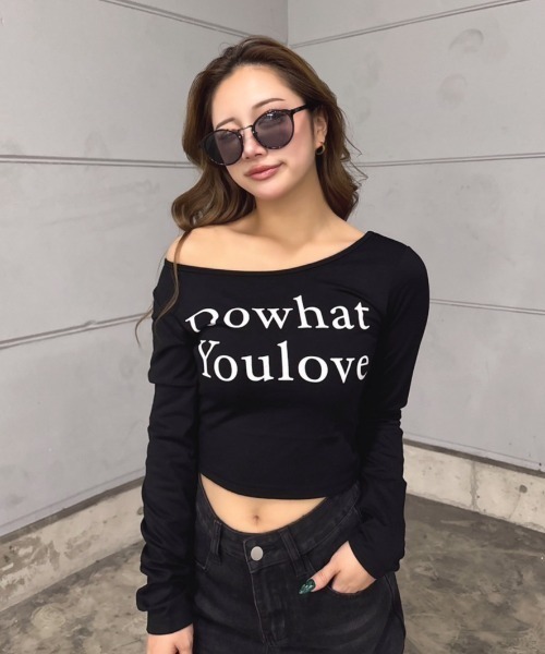 INTER FACTORY（インターファクトリー）の「樽井みか. - ワンショルダートップス made in INTERFACTORY（Tシャツ/カットソー・レディース・ホワイト/ベージュ/ブラック・FREE）」の5枚目の写真