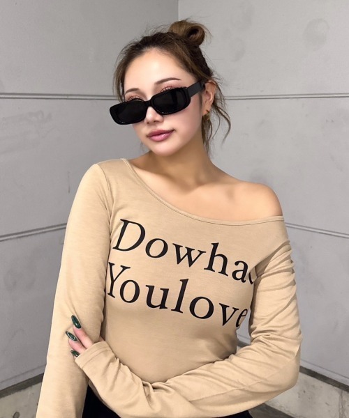 INTER FACTORY（インターファクトリー）の「樽井みか. - ワンショルダートップス made in INTERFACTORY（Tシャツ/カットソー・レディース・ホワイト/ベージュ/ブラック・FREE）」の11枚目の写真