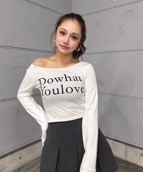 INTER FACTORY（インターファクトリー）の「樽井みか. - ワンショルダートップス made in INTERFACTORY（Tシャツ/カットソー・レディース・ホワイト/ベージュ/ブラック・FREE）」の21枚目の写真