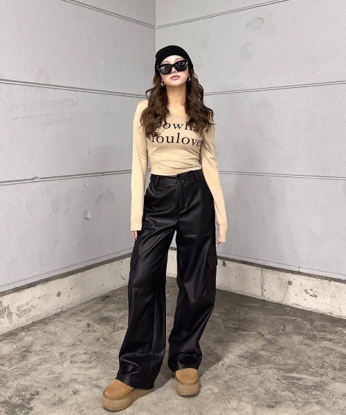 INTER FACTORY（インターファクトリー）の「樽井みか. - ワンショルダートップス made in INTERFACTORY（Tシャツ/カットソー・レディース・ホワイト/ベージュ/ブラック・FREE）」の17枚目の写真