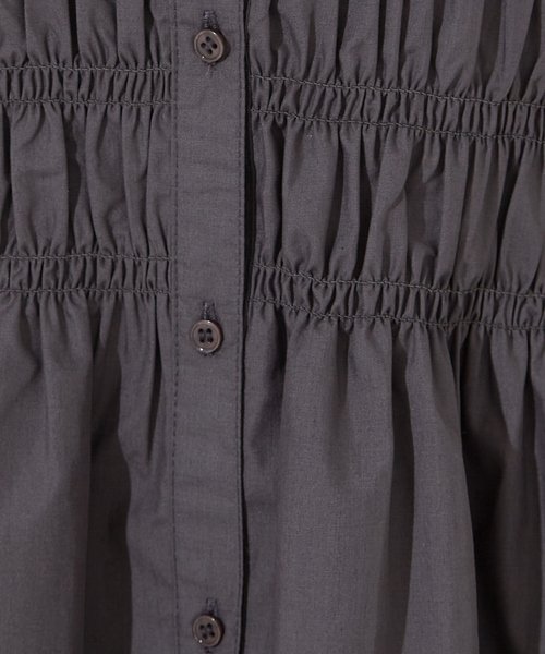 NOMINE（ノミネ）の「ビスチェ風 シャーリング シャツ（シャツ/ブラウス・レディース・ボルドー/サックスブルー/チャコールグレー・フリー）」の21枚目の写真