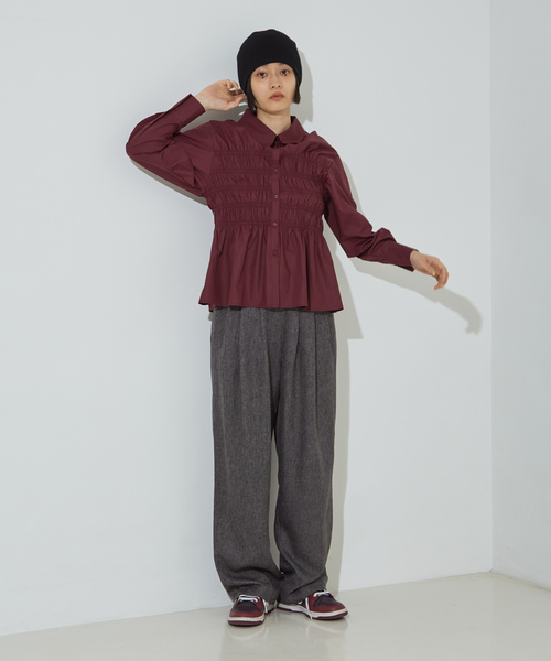 NOMINE（ノミネ）の「ビスチェ風 シャーリング シャツ（シャツ/ブラウス・レディース・ボルドー/サックスブルー/チャコールグレー・フリー）」の16枚目の写真