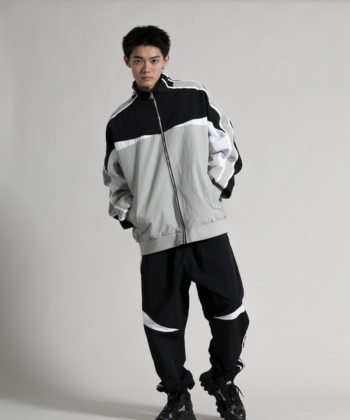 aimoha(アイモハ)の「【aimoha neo】 Retro Track Pants(スウェットパンツ・メンズ・ブラック/ネイビー・MEDIUM/X-LARGE/XX-LARGE/XXX-LARGE/XXXX-LARGE/LARGE)」の5枚目の写真