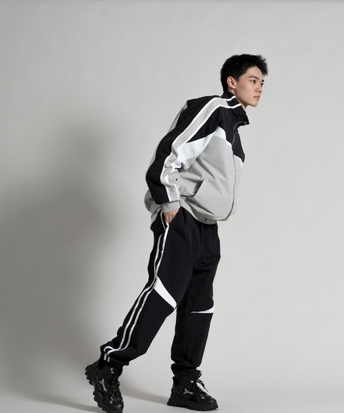 aimoha(アイモハ)の「【aimoha neo】 Retro Track Pants(スウェットパンツ・メンズ・ブラック/ネイビー・MEDIUM/X-LARGE/XX-LARGE/XXX-LARGE/XXXX-LARGE/LARGE)」の15枚目の写真