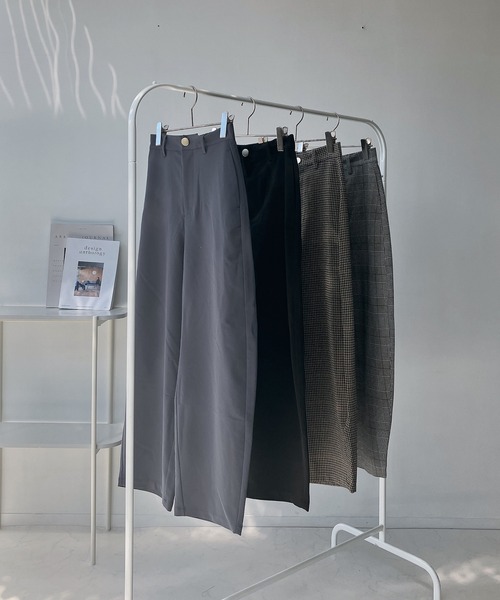 AS KNOW AS plus（アズノゥアズプラス）の「◇スラックスカーブパンツ　セットアップ可能（スラックス・レディース・ブラック/チャコールグレー/ブラウン系/グレー系・FREE）」の20枚目の写真