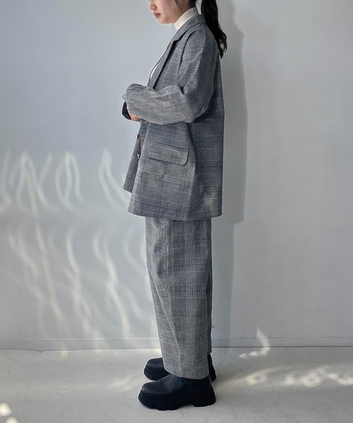 AS KNOW AS plus（アズノゥアズプラス）の「◇スラックスカーブパンツ　セットアップ可能（スラックス・レディース・ブラック/チャコールグレー/ブラウン系/グレー系・FREE）」の18枚目の写真