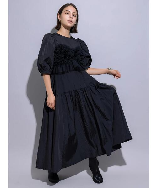Te chichi(テチチ)の「【Atelier Noir】タフタボリュームパフドレス(ワンピース・レディース・ブラック・F)」の1枚目の写真