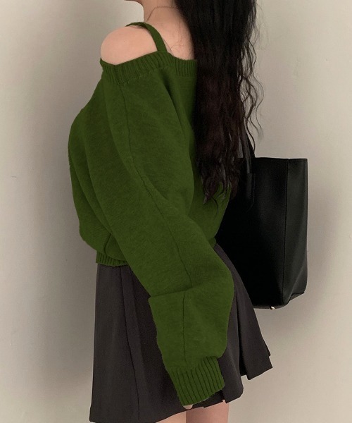 PRIVATE  BEACH（プライベートビーチ）の「アシンメトリーオフショルダーニットトップス（ニット/セーター・レディース・ネイビー/グレー/オフホワイト/カーキ/ブラック/ワインレッド・FREE/M/L）」の17枚目の写真